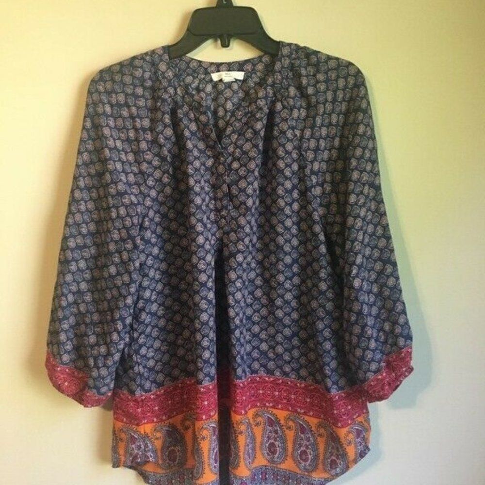 BLL New‎ York small navy top